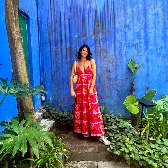 Meet your Posher, Constance - Picture 1 of 1